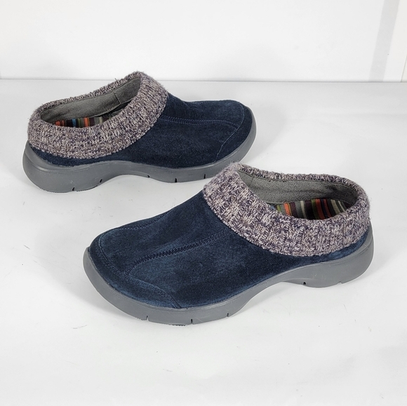 Dansko Suede Mules #689 Size EU 37 (US 6.5-7) - Picture 2 of 15